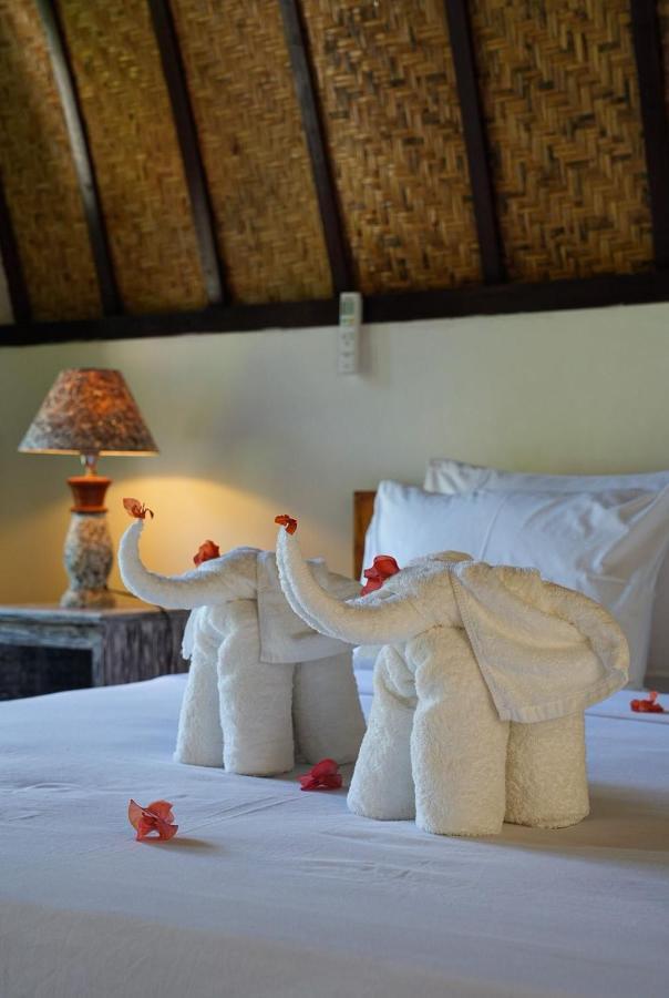 Copacabana Gili Air Mataram Exterior photo